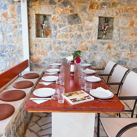Villa Elia *